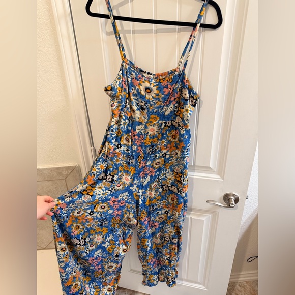 NATURAL LIFE Blue Floral Spaghetti-Strap Wide-Leg Jumpsuit - Picture 2 of 4